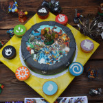 Skylanders Torte mit Cupcakes und Figuren